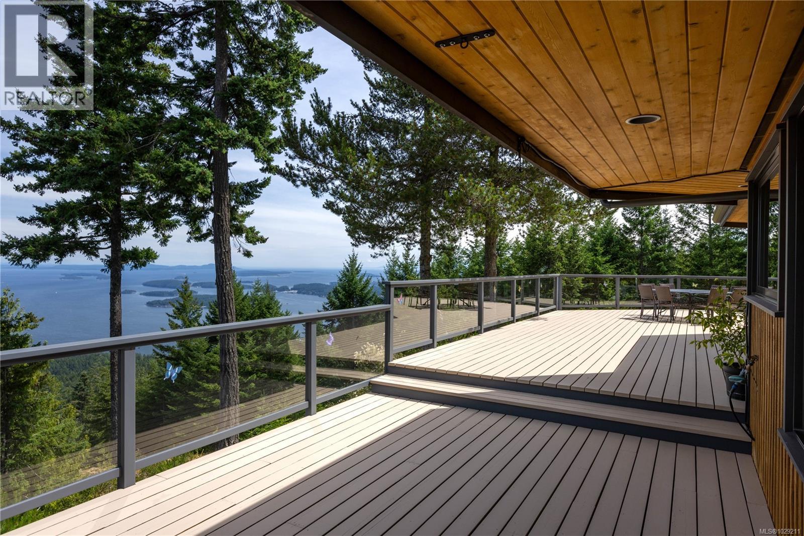  253 Chilton Road, Salt Spring