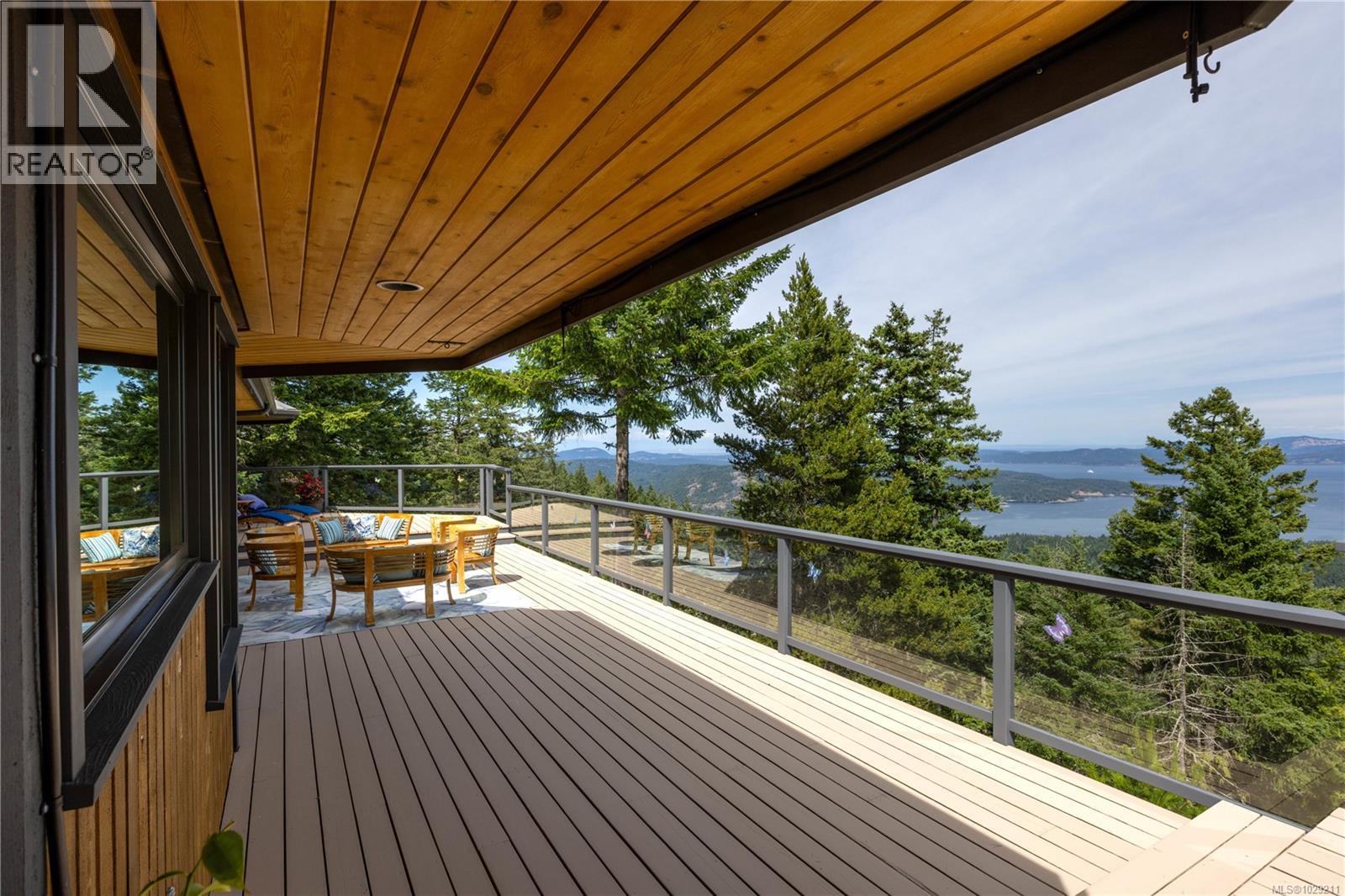  253 Chilton Road, Salt Spring