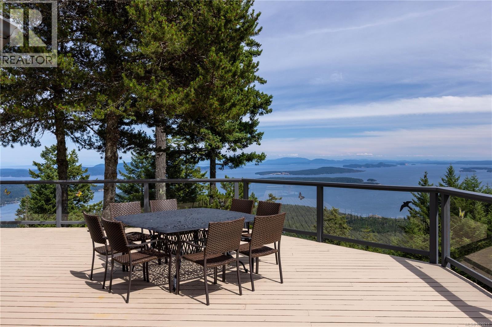  253 Chilton Road, Salt Spring