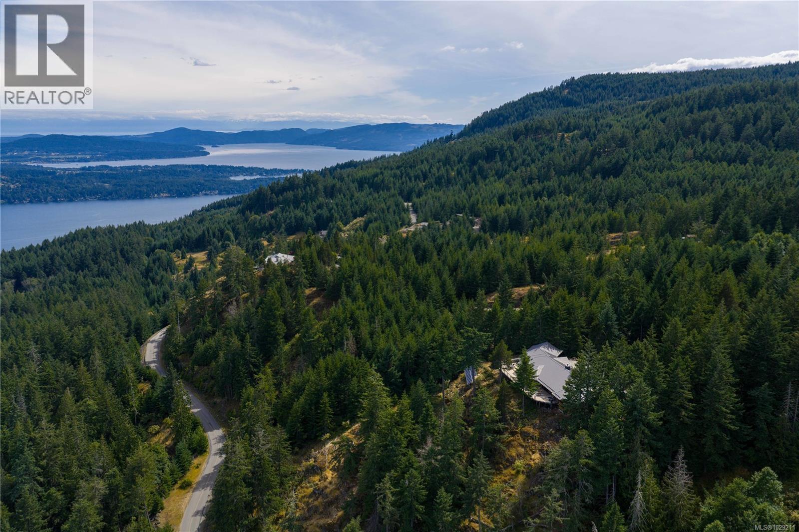  253 Chilton Road, Salt Spring