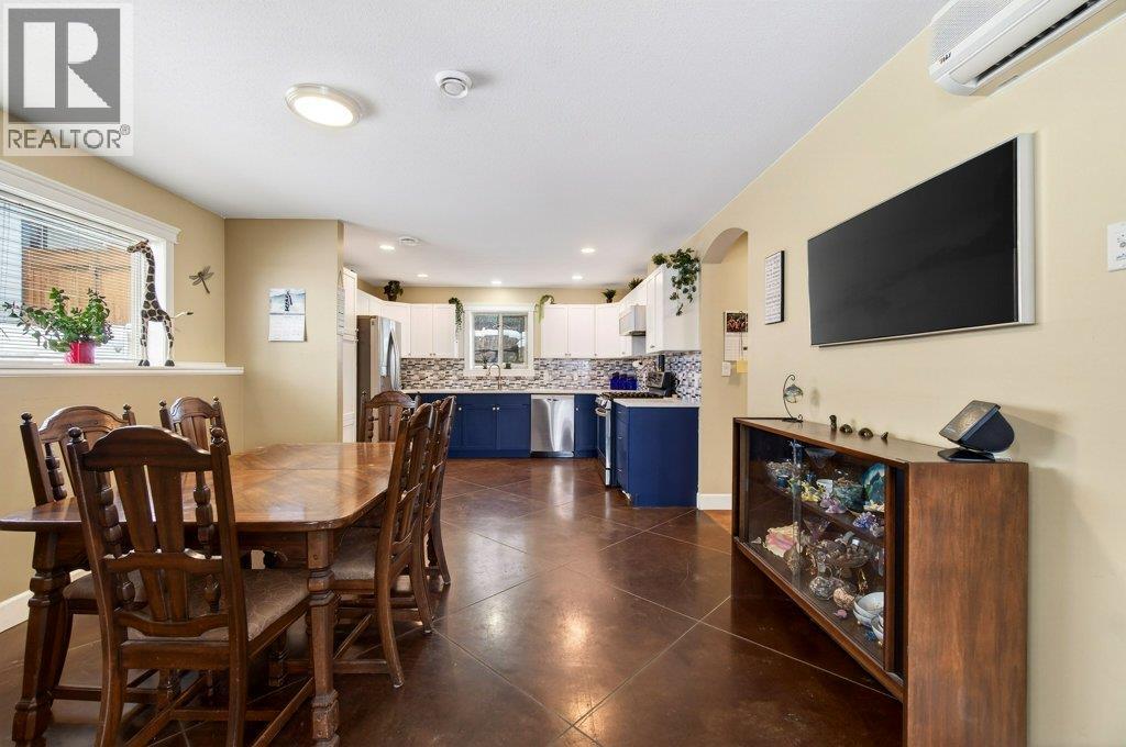 660 20 Street NE Unit# 1, Salmon Arm