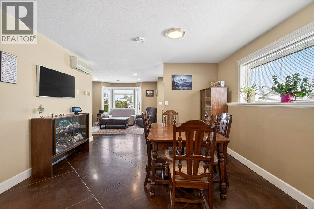 660 20 Street NE Unit# 1, Salmon Arm