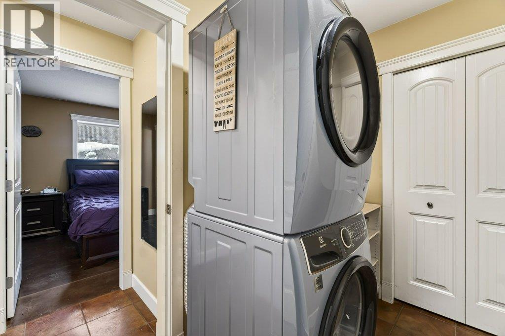 660 20 Street NE Unit# 1, Salmon Arm