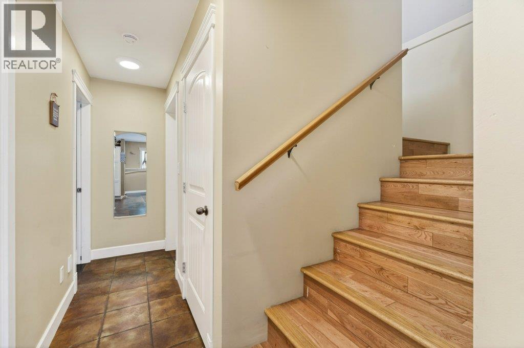 660 20 Street NE Unit# 1, Salmon Arm