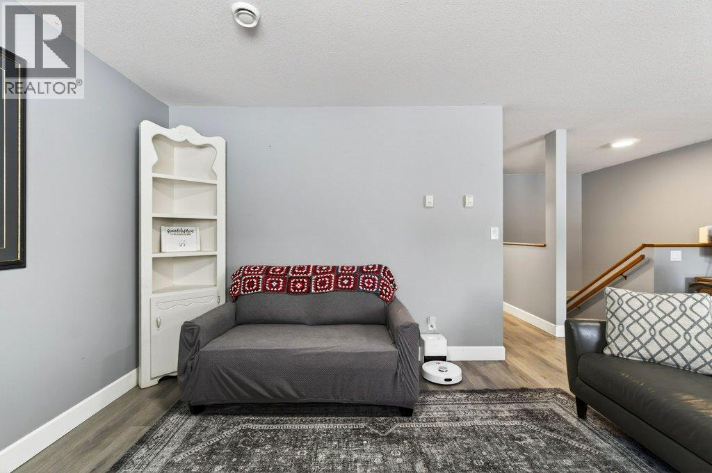 660 20 Street NE Unit# 1, Salmon Arm