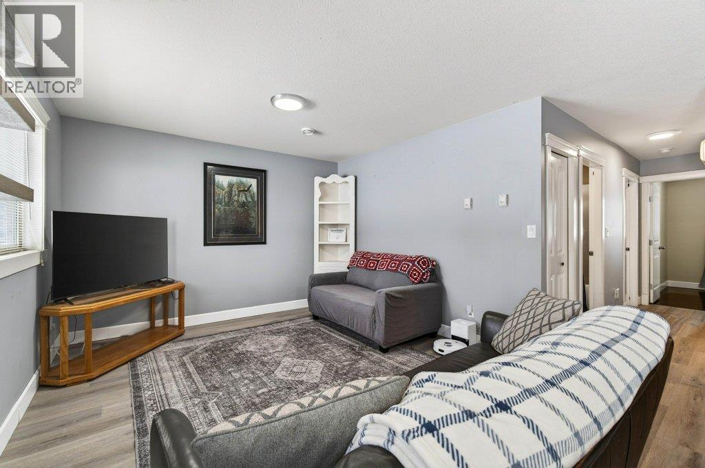 660 20 Street NE Unit# 1, Salmon Arm