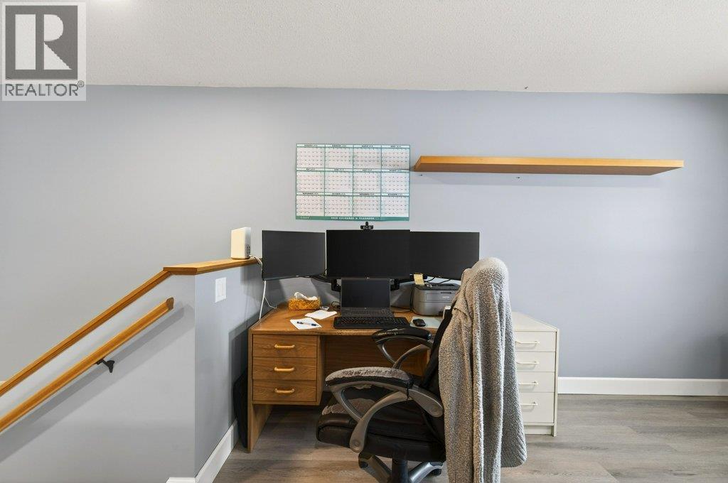 660 20 Street NE Unit# 1, Salmon Arm