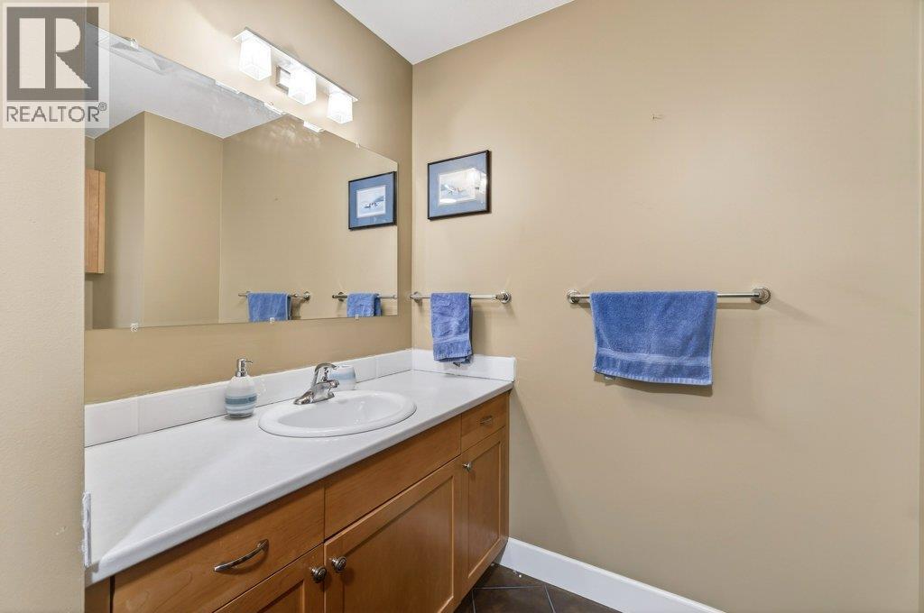 660 20 Street NE Unit# 1, Salmon Arm