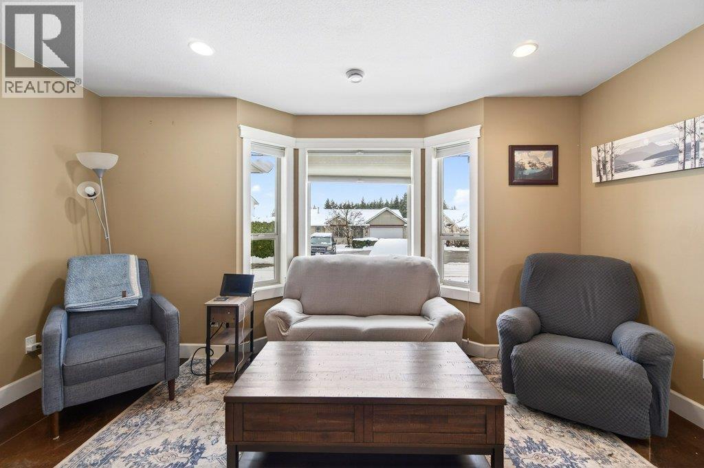 660 20 Street NE Unit# 1, Salmon Arm