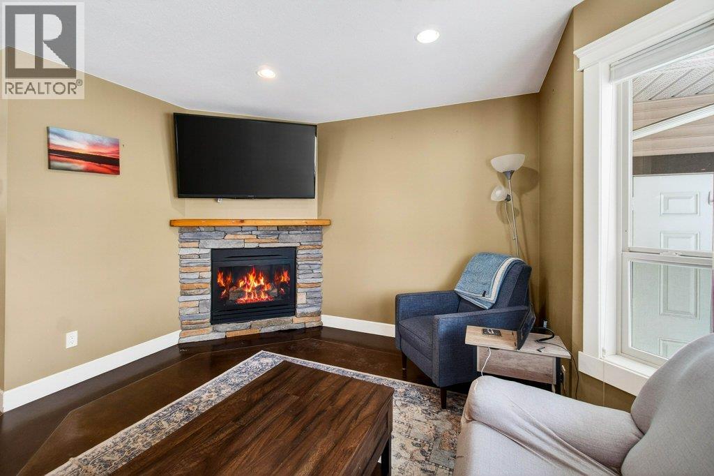 660 20 Street NE Unit# 1, Salmon Arm