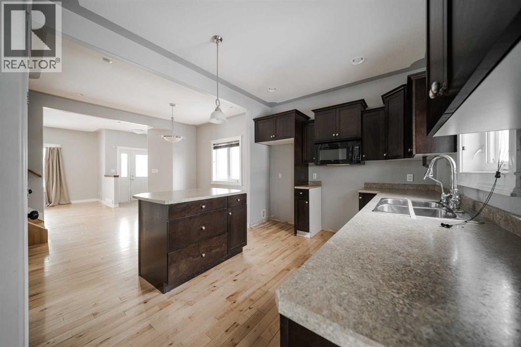 113 Huckleberry Street, Fort McMurray