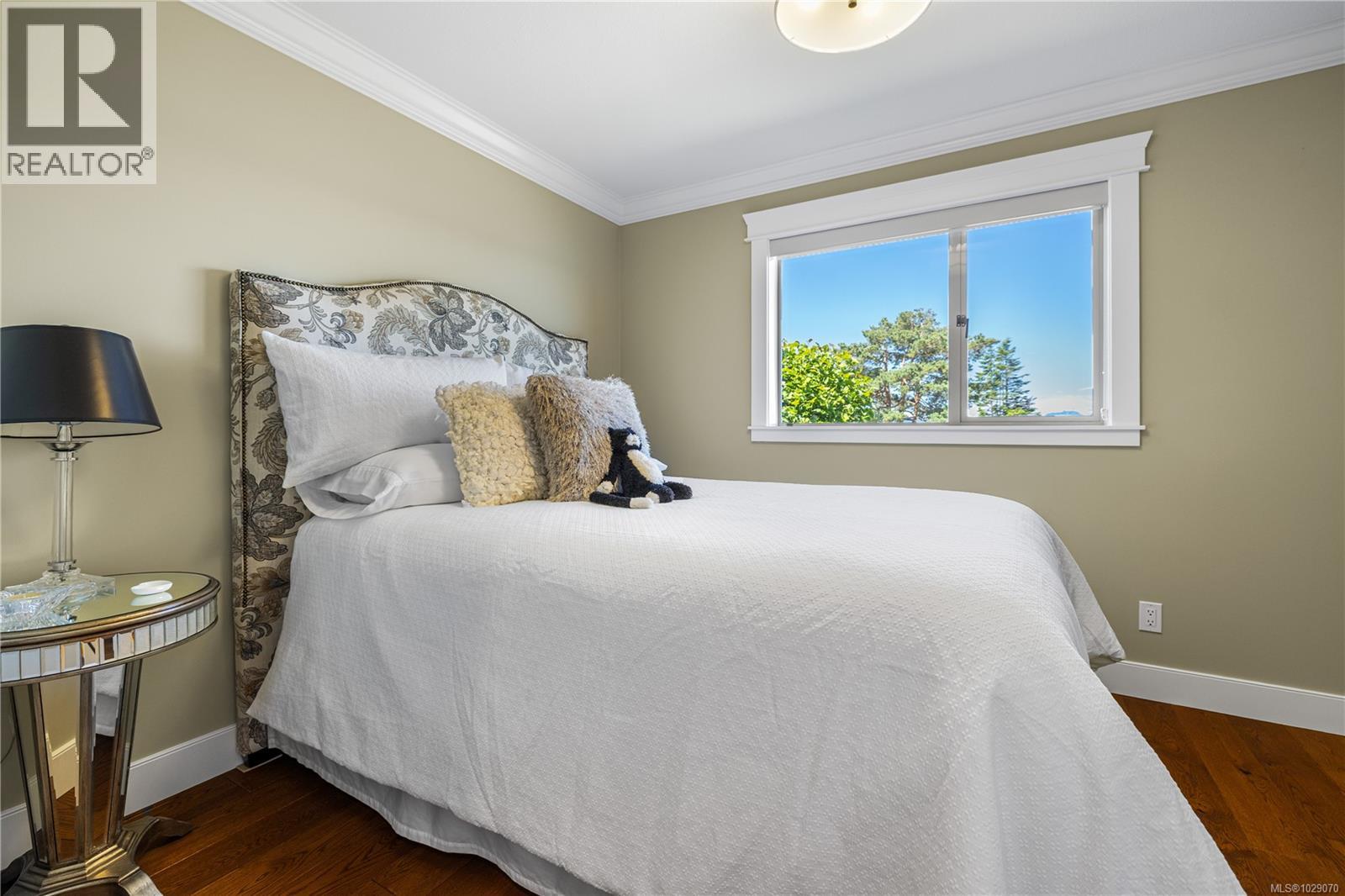 433 EAGLE RIDGE RD - 37