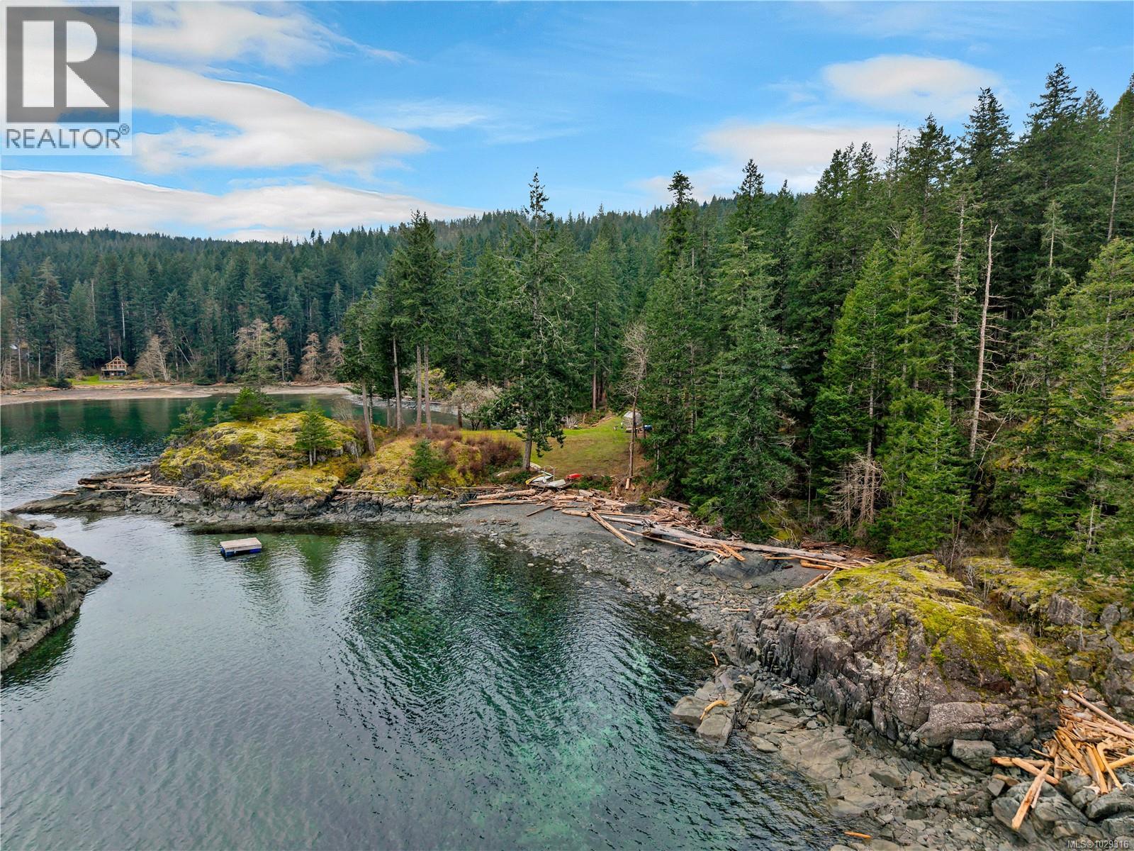 1862 Lakberg Rd, Quadra Island