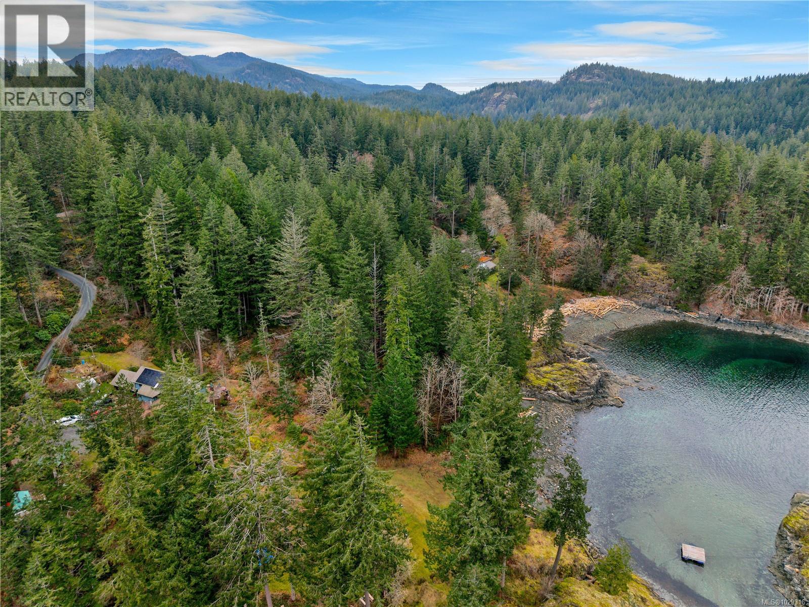 1862 Lakberg Rd, Quadra Island