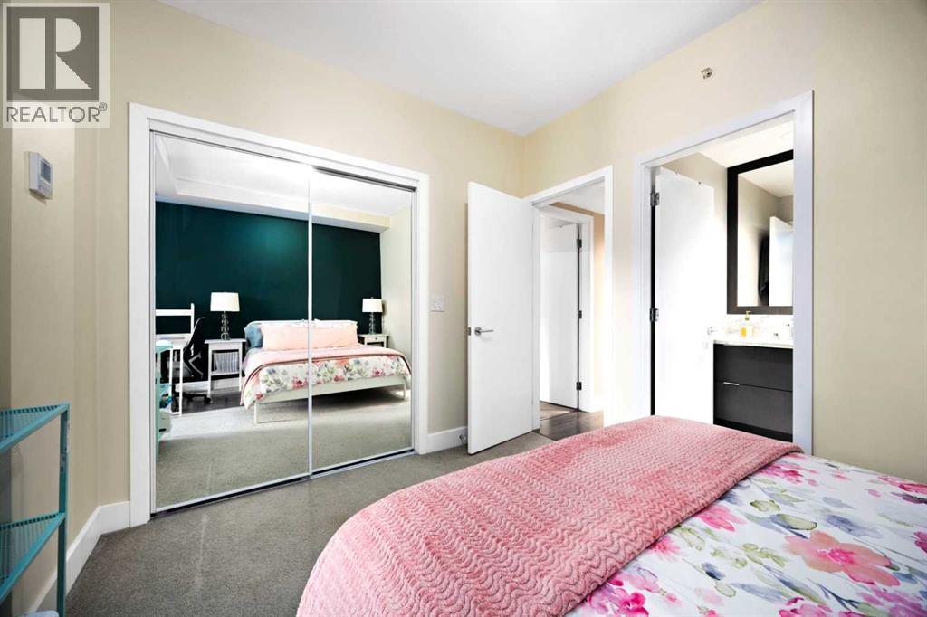 Single Family House for Sale in  Riverfront Lane SE Downtown East Village Calgary 