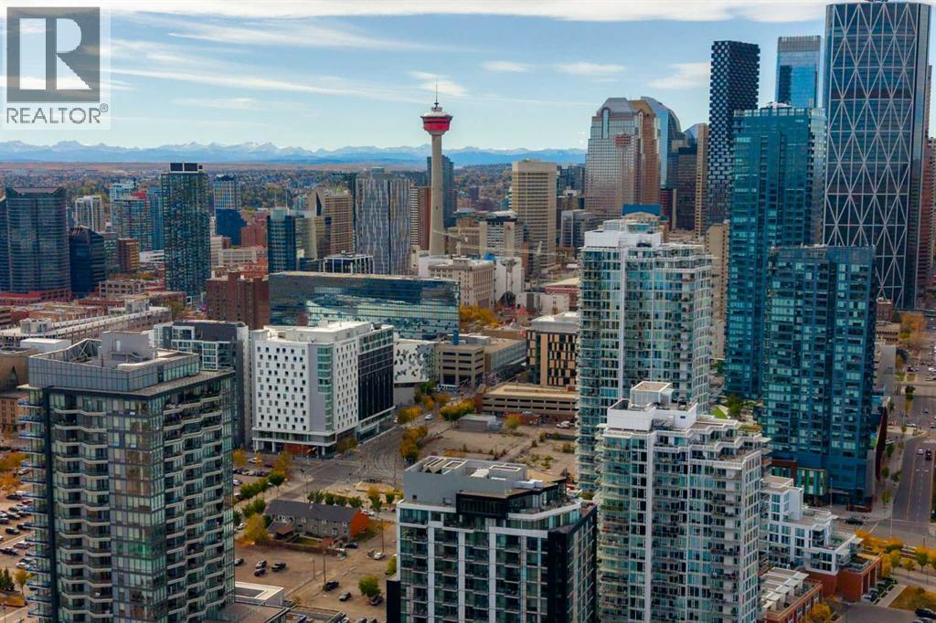 Single Family House for Sale in  Riverfront Lane SE Downtown East Village Calgary 