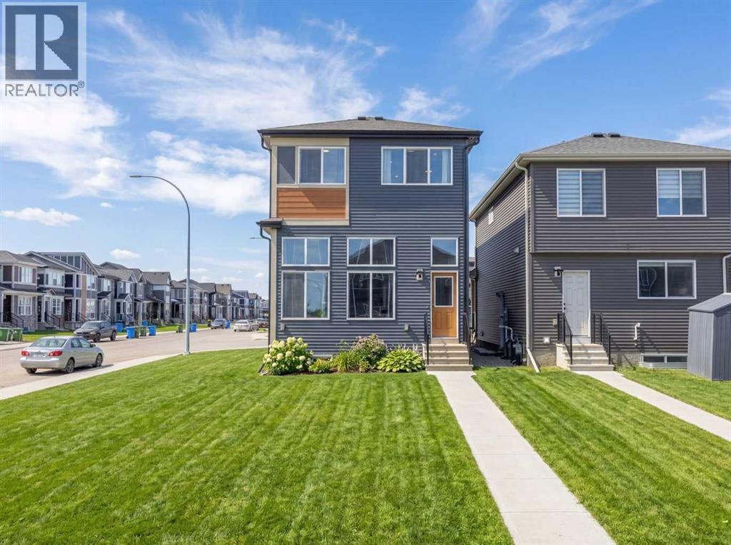 Single Family House for Sale in  Corner Glen Common NE Cornerstone Calgary 