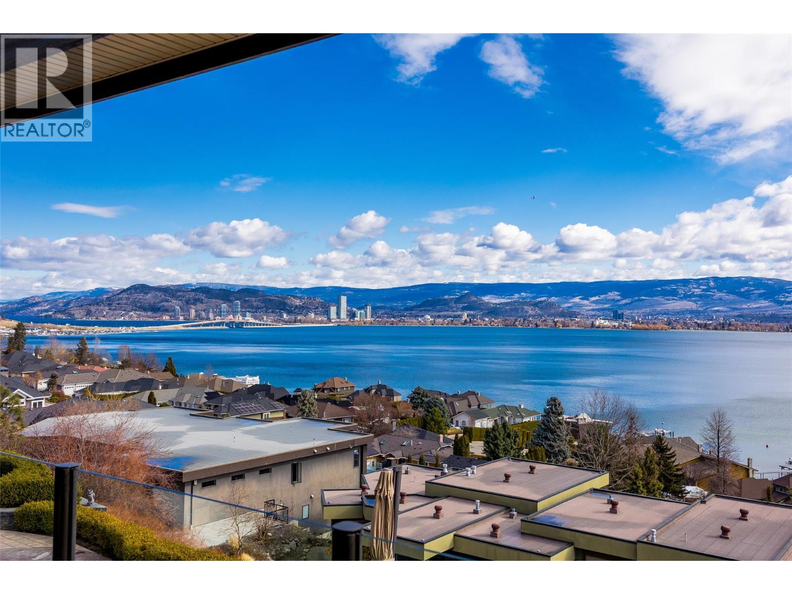  2583 Lucinde Road, West Kelowna