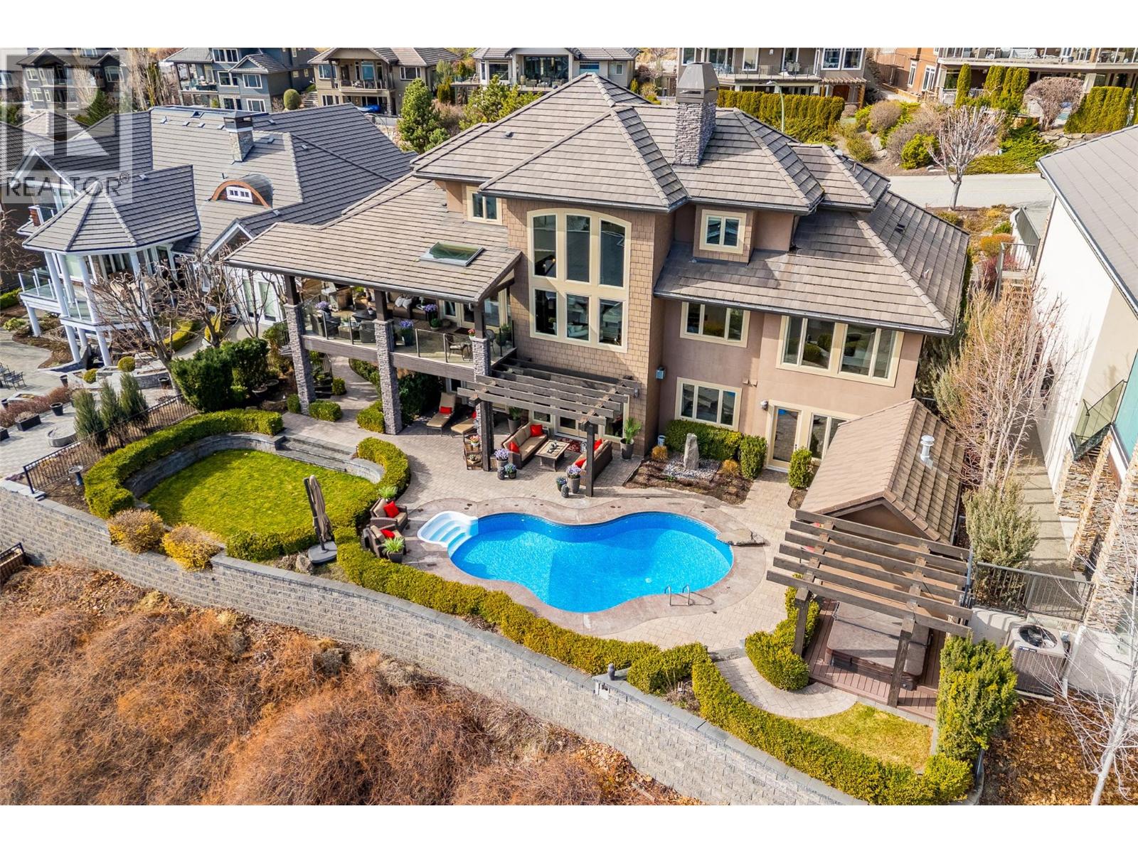  2583 Lucinde Road, West Kelowna