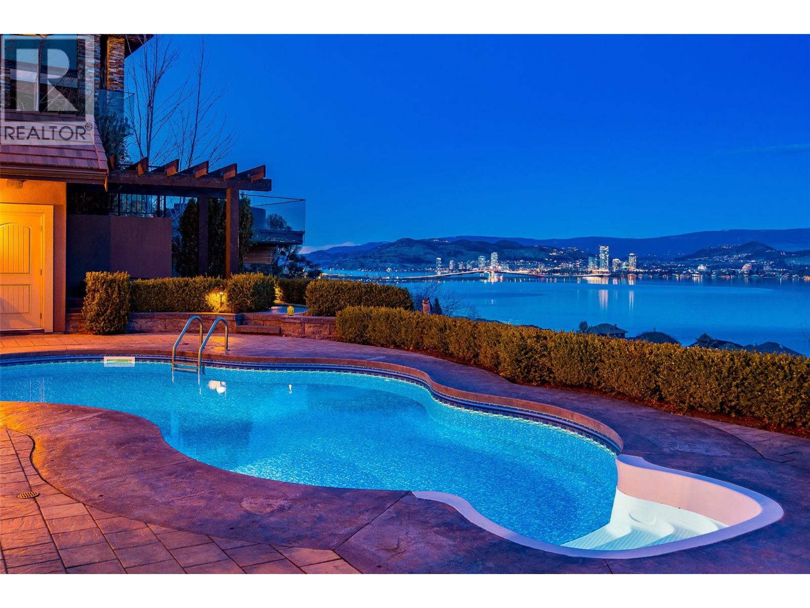  2583 Lucinde Road, West Kelowna