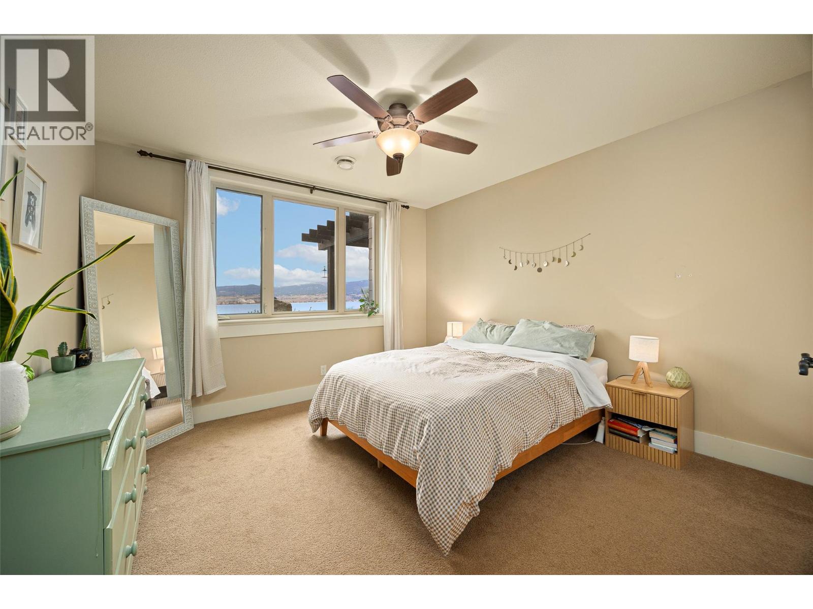  2583 Lucinde Road, West Kelowna