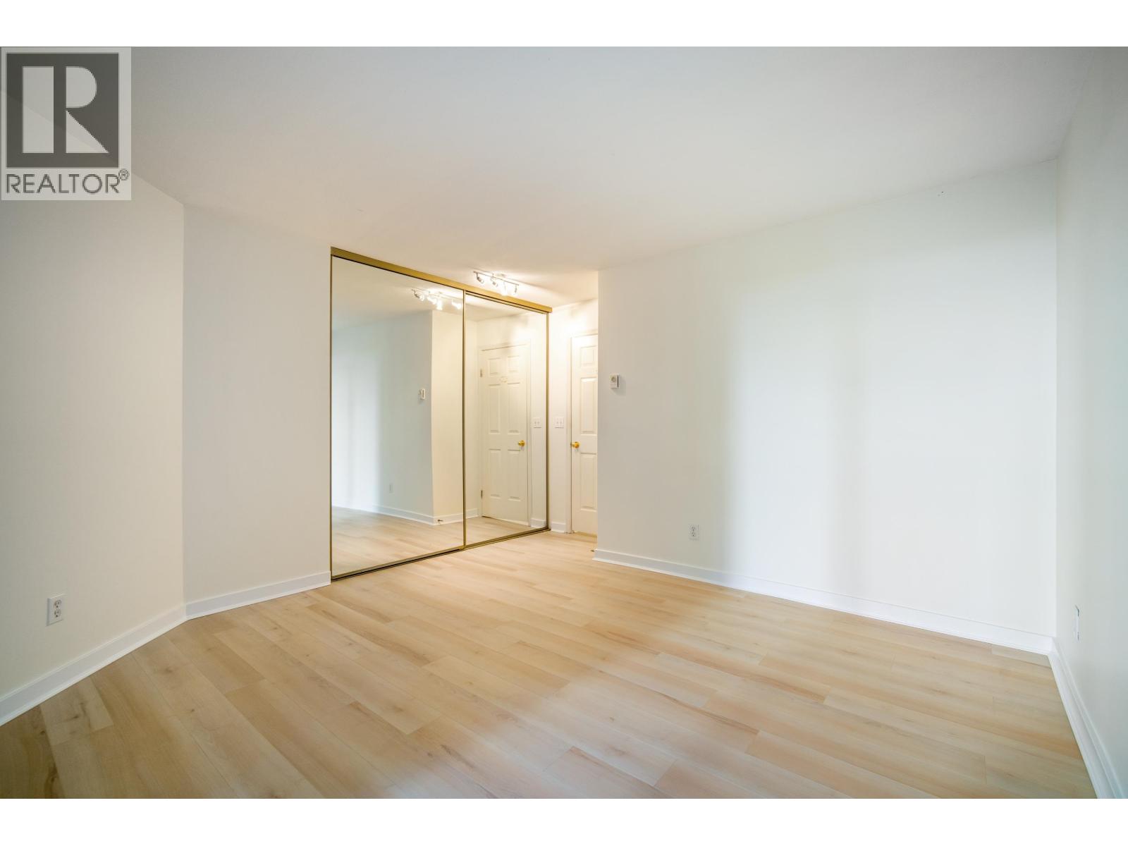 #119-7437 MOFFATT Road, Richmond