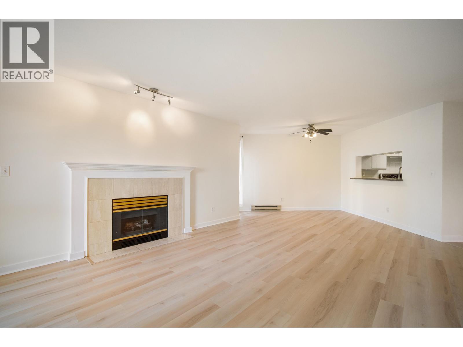 #119-7437 MOFFATT Road, Richmond