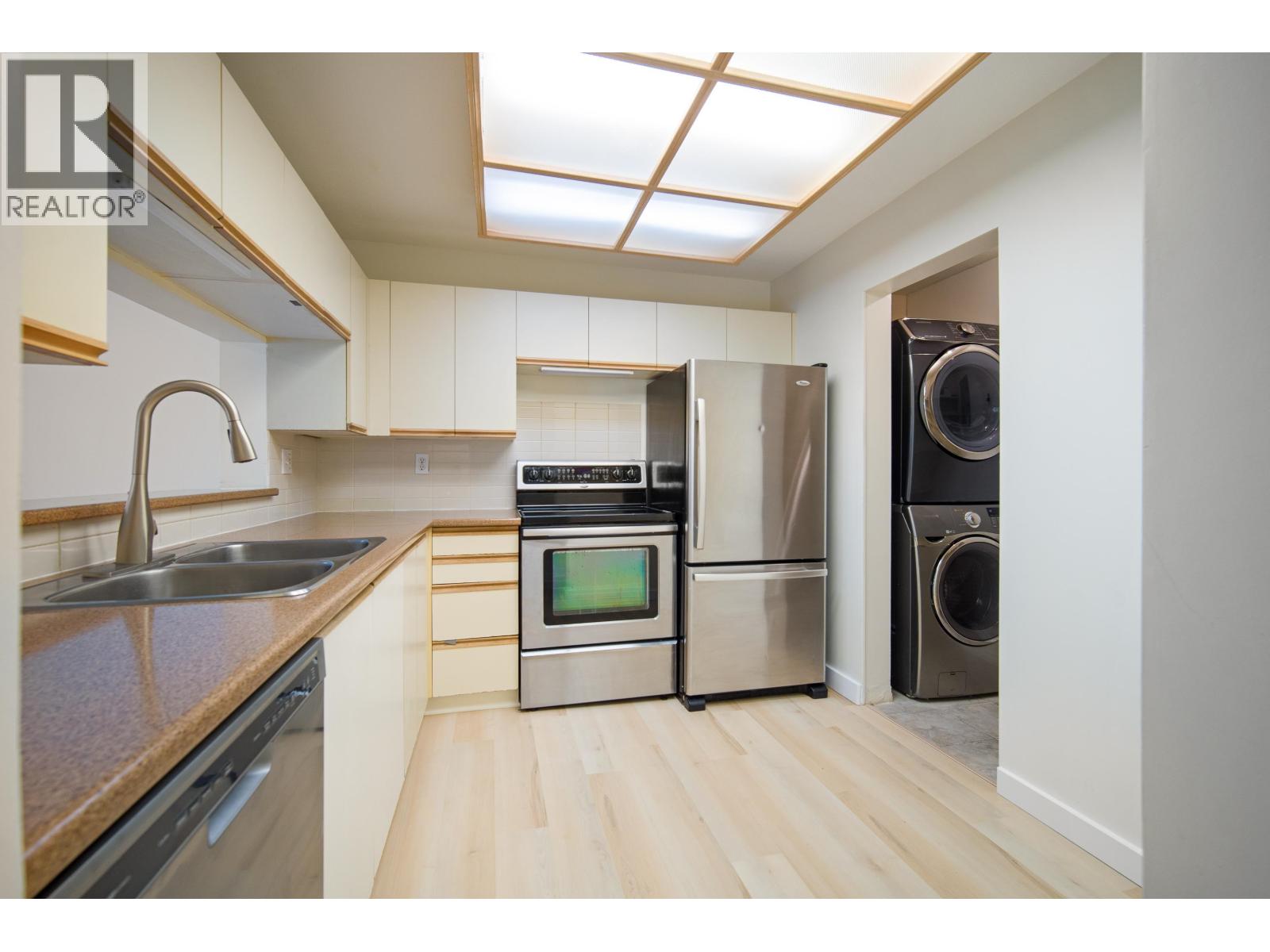 #119-7437 MOFFATT Road, Richmond