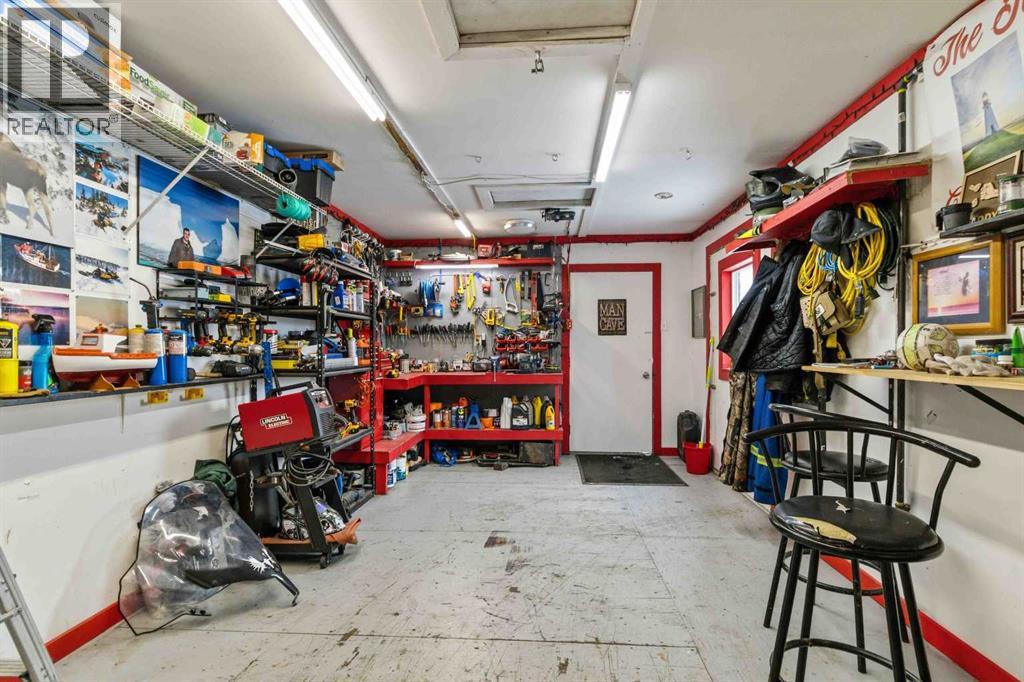 189 Cree Road, Fort McMurray