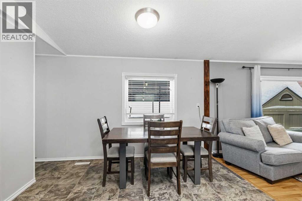 189 Cree Road, Fort McMurray
