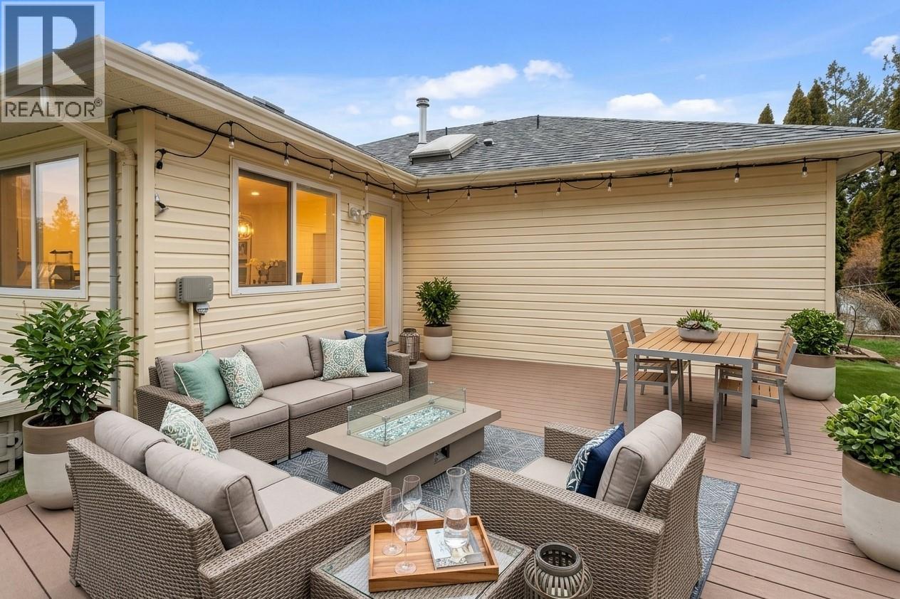  2133 Shannon Woods Way, West Kelowna