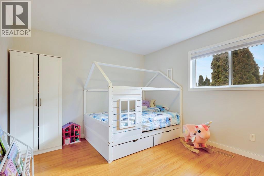  2133 Shannon Woods Way, West Kelowna