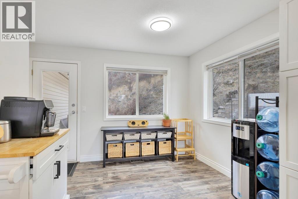  2133 Shannon Woods Way, West Kelowna