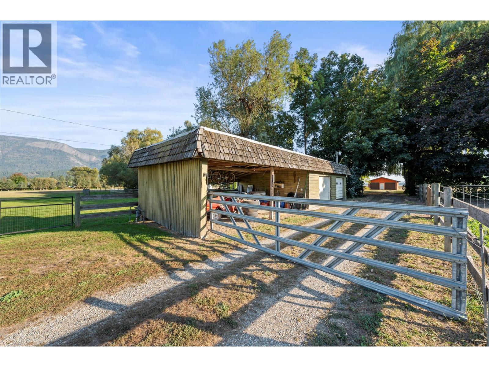  6619 97A Highway North, Enderby