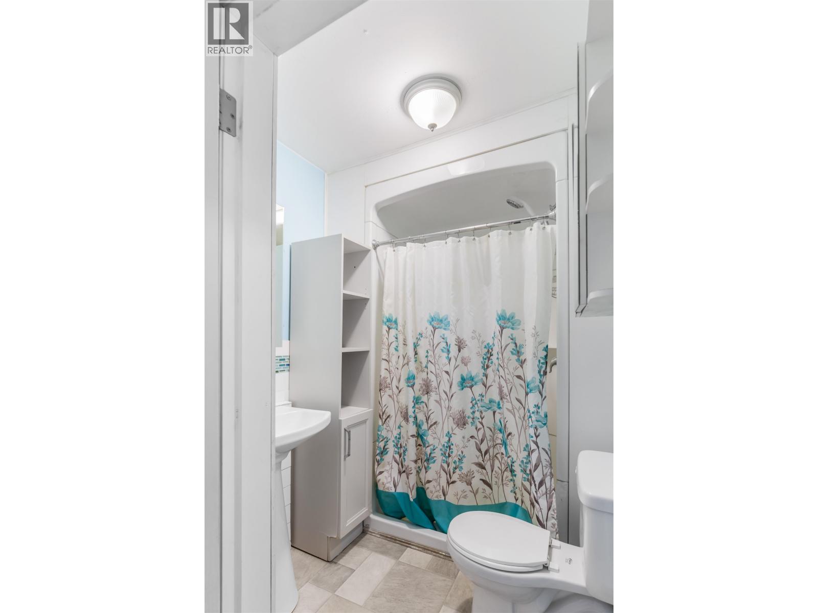 9645 POOLE ROAD, Prince George