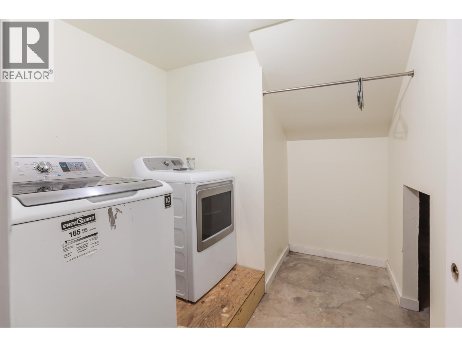 9645 POOLE ROAD, Prince George