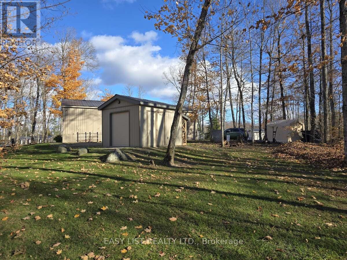 180 LOST FOREST LANE - 11