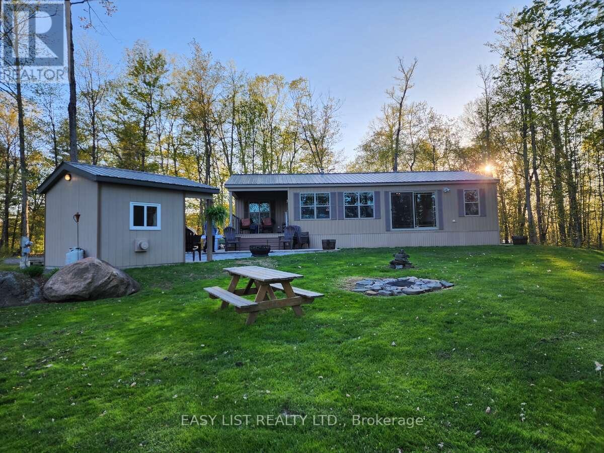 180 LOST FOREST LANE - 3