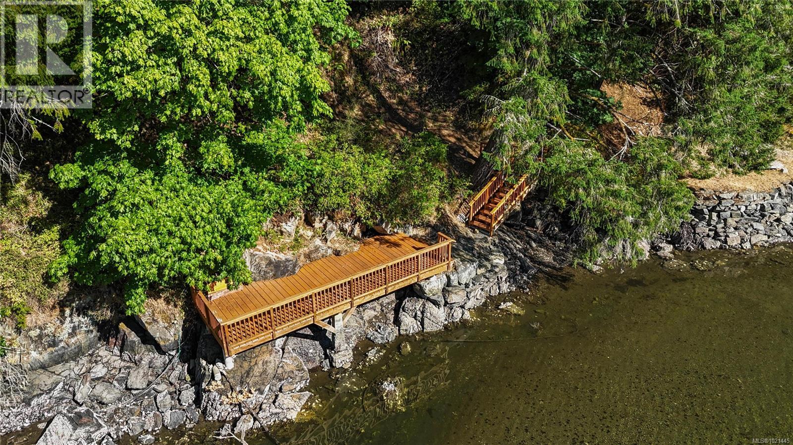  1709 Falcon Heights Road, Langford