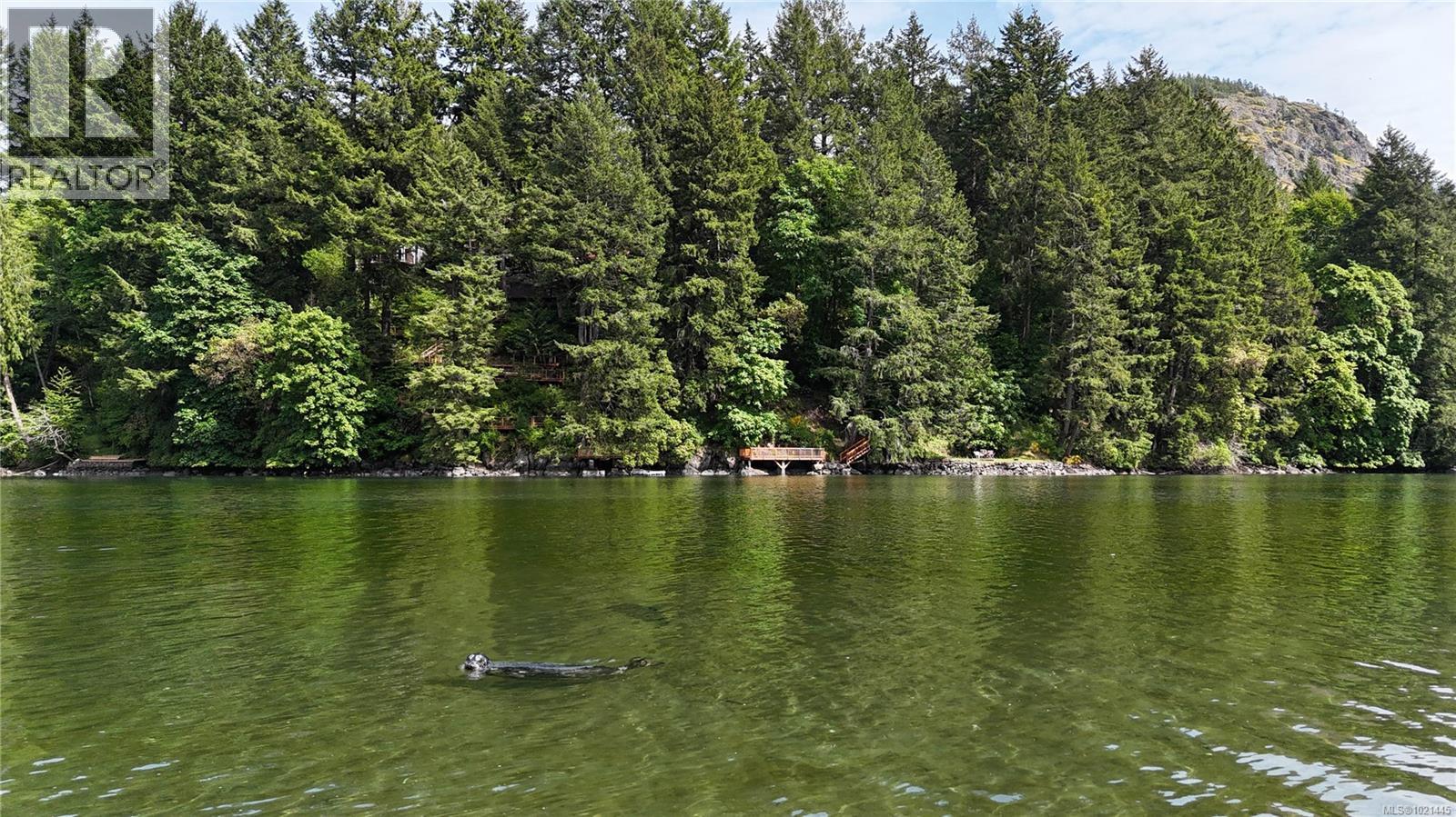  1709 Falcon Heights Road, Langford