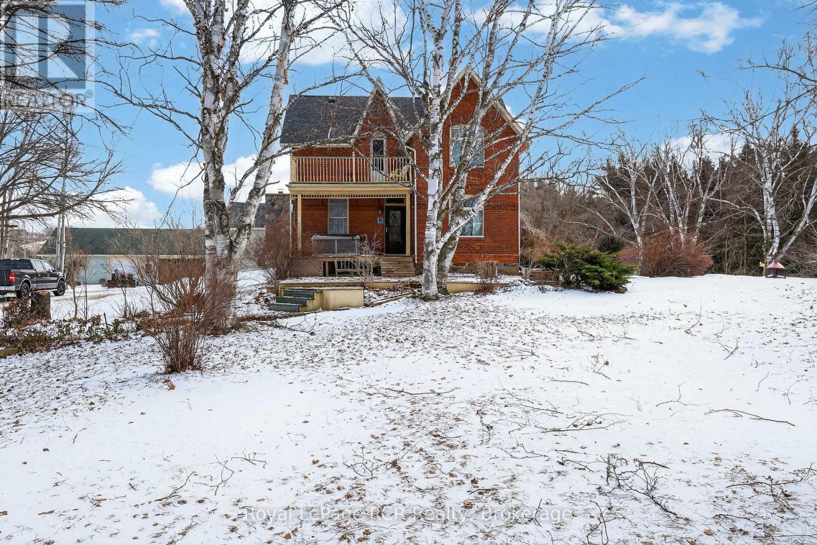 2553 COUNTY ROAD 42 — photo 37