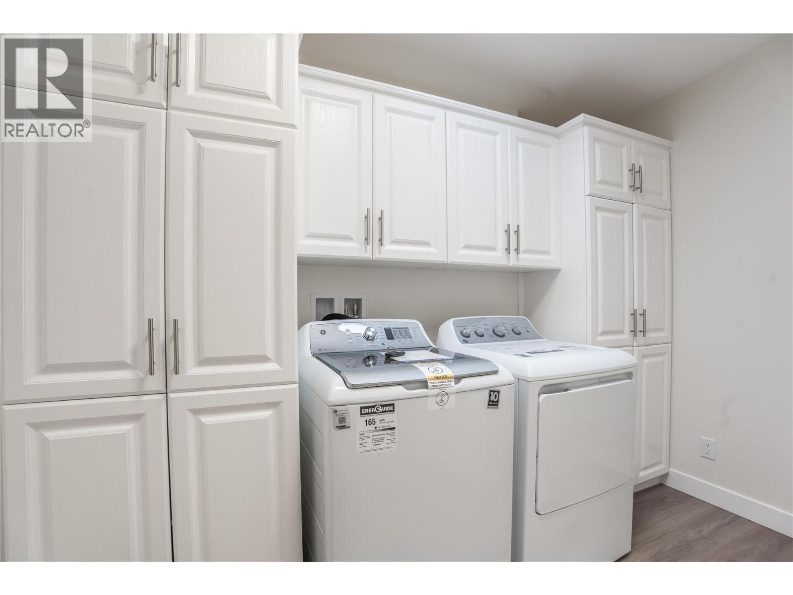 8300 Gallagher Lake Frontage Road Unit# 70, Oliver