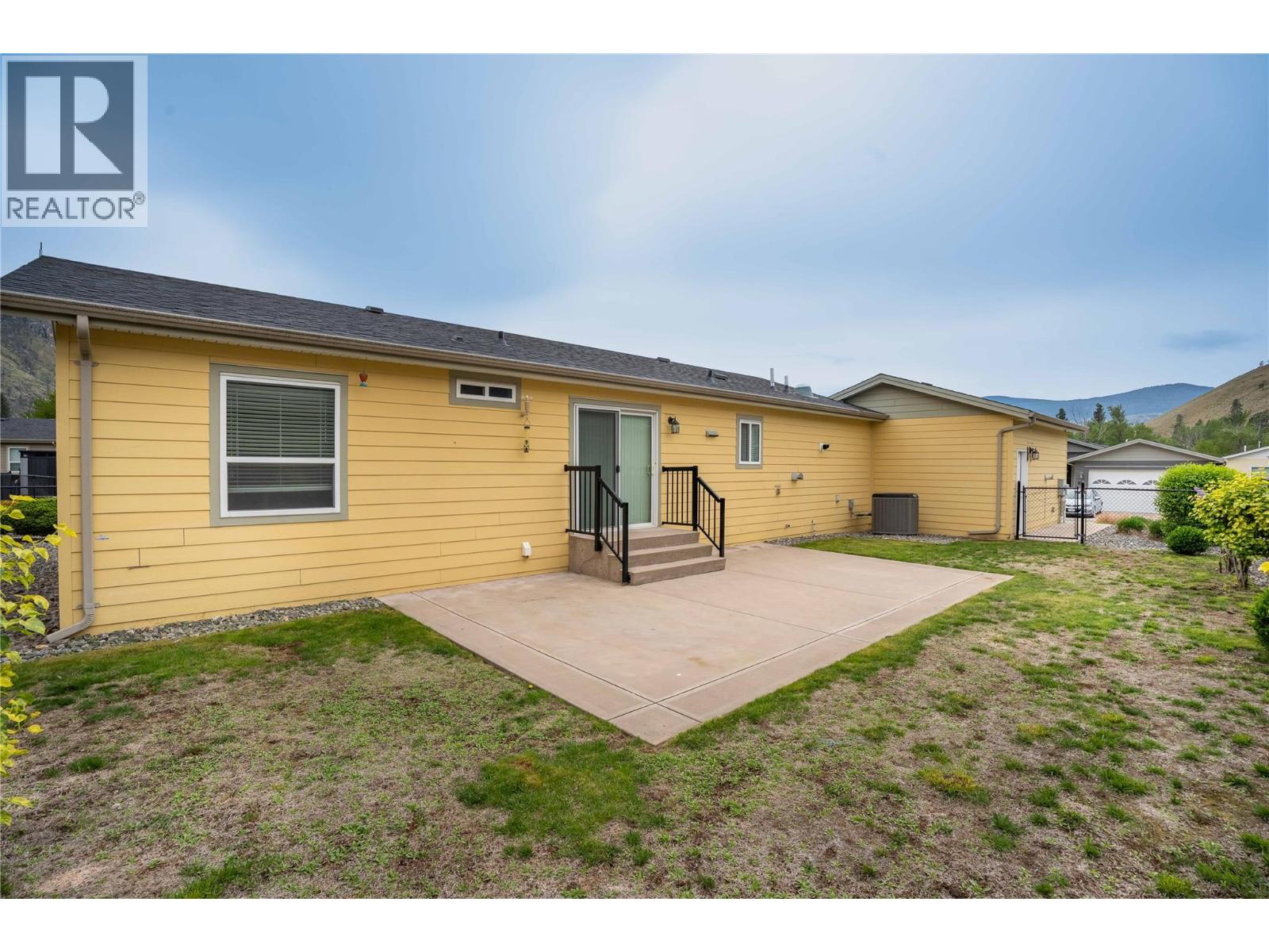 8300 Gallagher Lake Frontage Road Unit# 70, Oliver