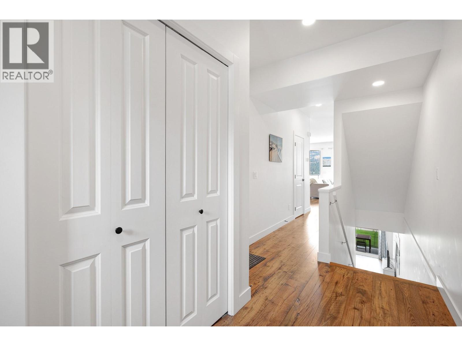 12075 Oceola Road Unit# 22, Lake Country