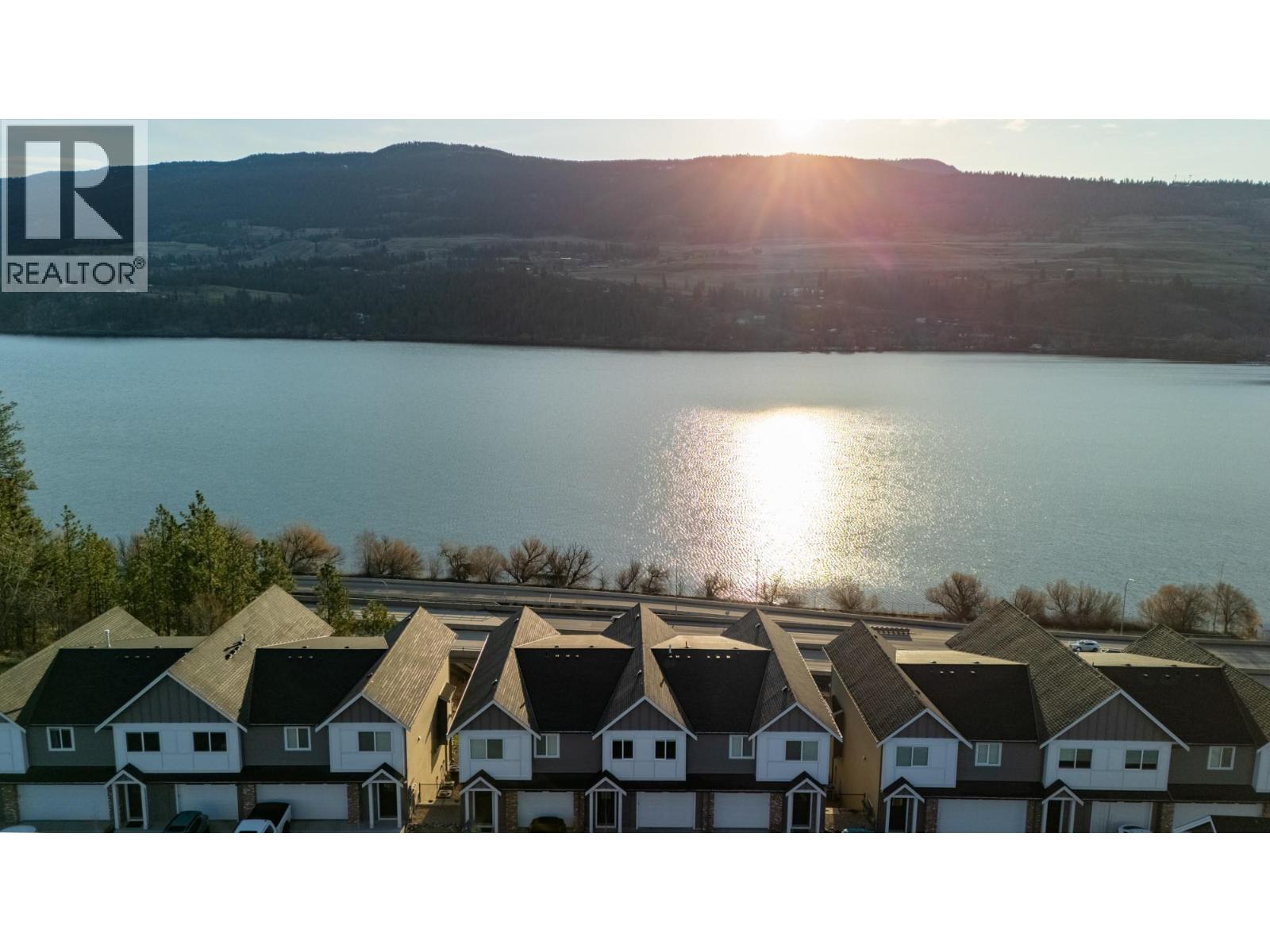 12075 Oceola Road Unit# 22, Lake Country