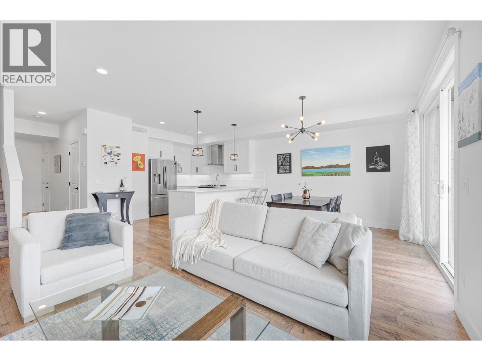 12075 Oceola Road Unit# 22, Lake Country