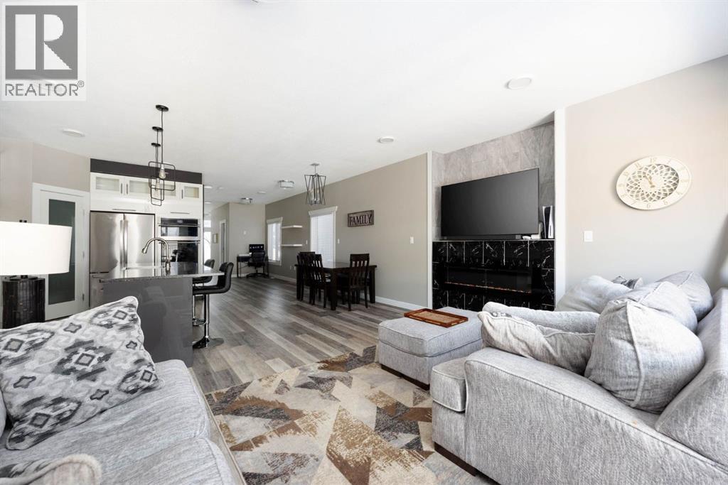 221 Shalestone Way, Fort McMurray