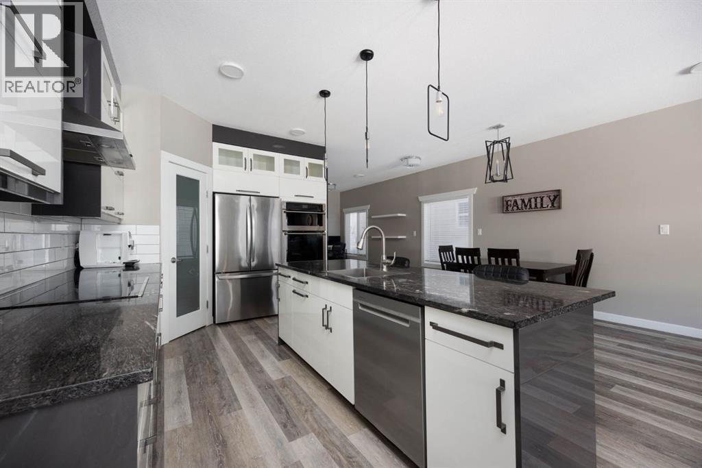 221 Shalestone Way, Fort McMurray