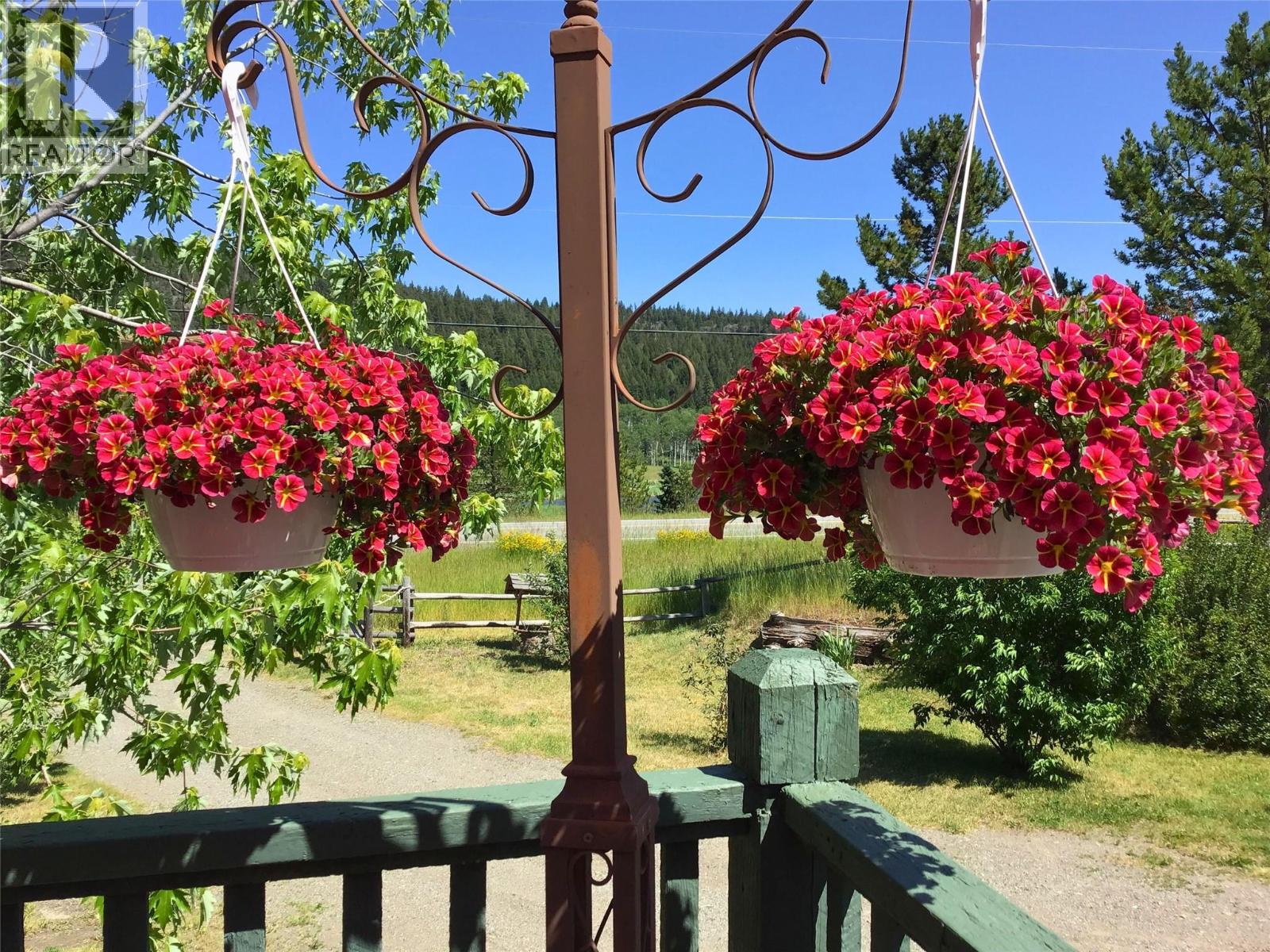 8230 Hwy 5A Highway, Merritt