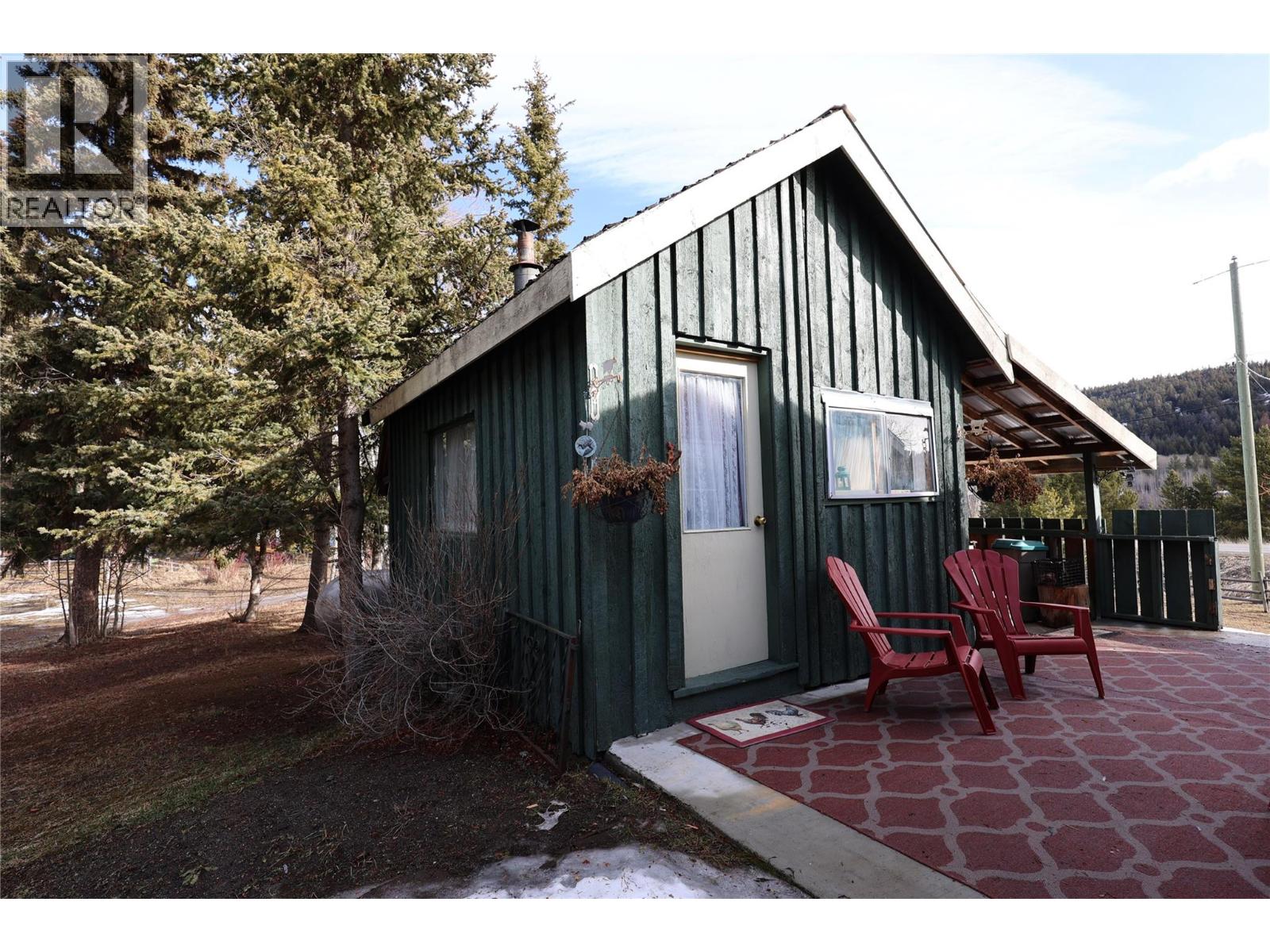 8230 Hwy 5A Highway, Merritt